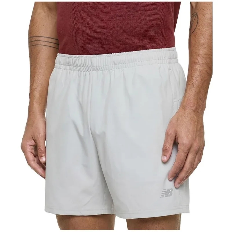 Shorts New Balance Sport Essentials 5 Masculino G / Cinza Claro