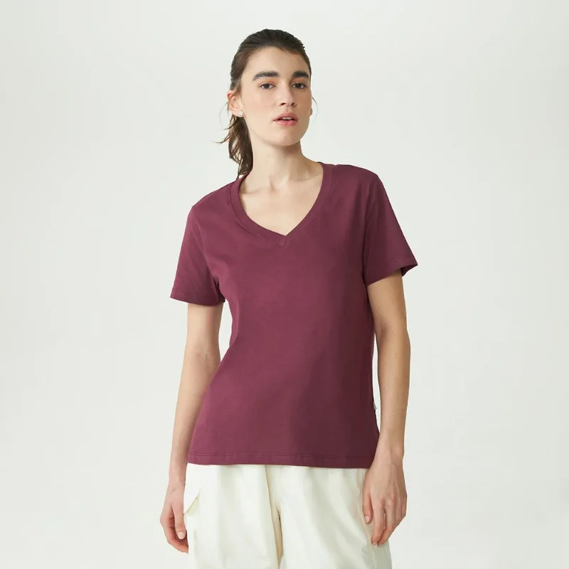Camiseta Fila Regular V Basic Classic Feminina P