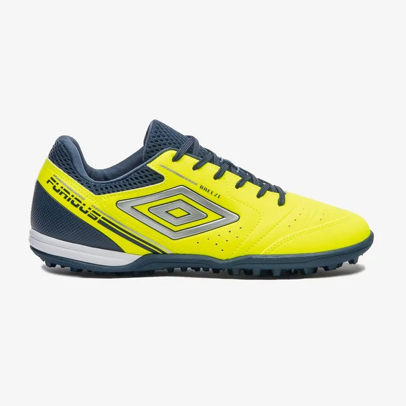 Chuteira Society Umbro Furious 44