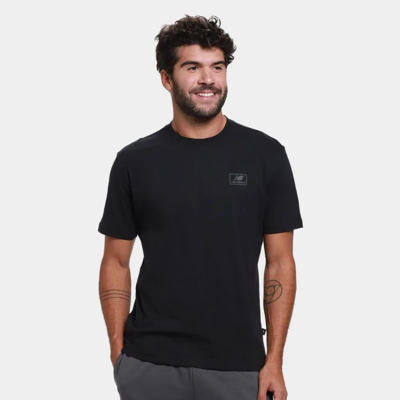 Camiseta New Balance Woven Label Masculina - Masculino - Preto