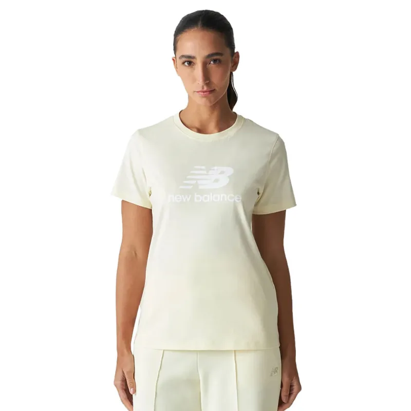 Camiseta Feminina New Balance Essentials Logo Creme/Branco - M