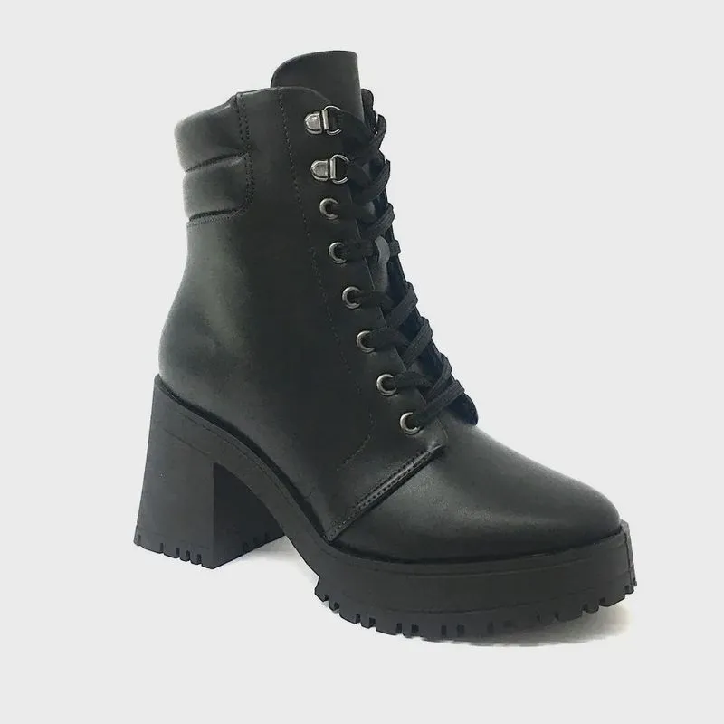 Bota Coturno Vizzano Salto Grosso 3091.102