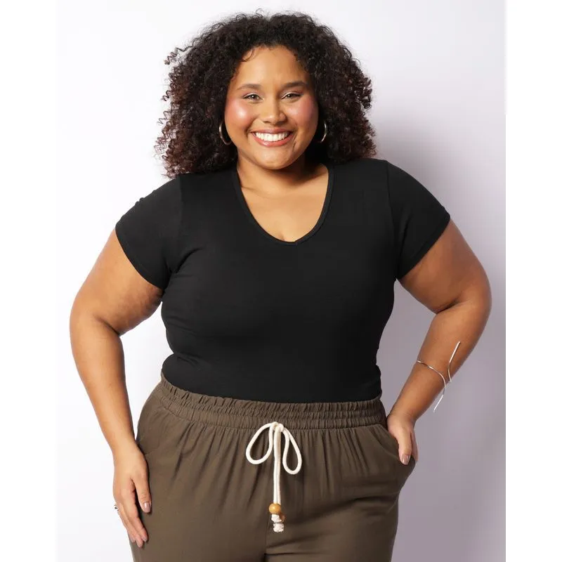 Blusa Plus Size Feminina Básica Manga Curta Preta G3