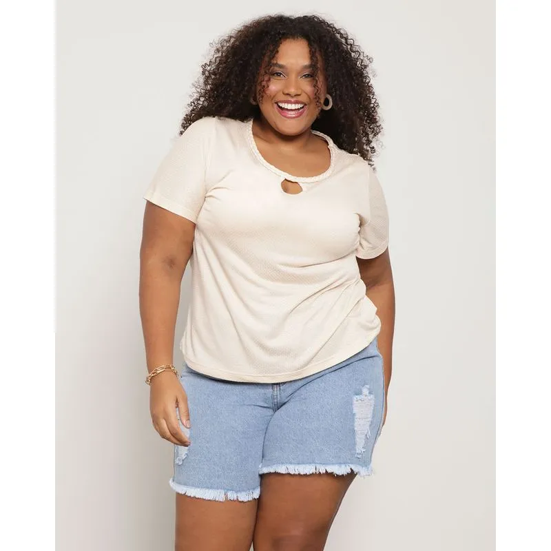 Blusa Feminina Plus Size Decote Trançado Bege Claro G3