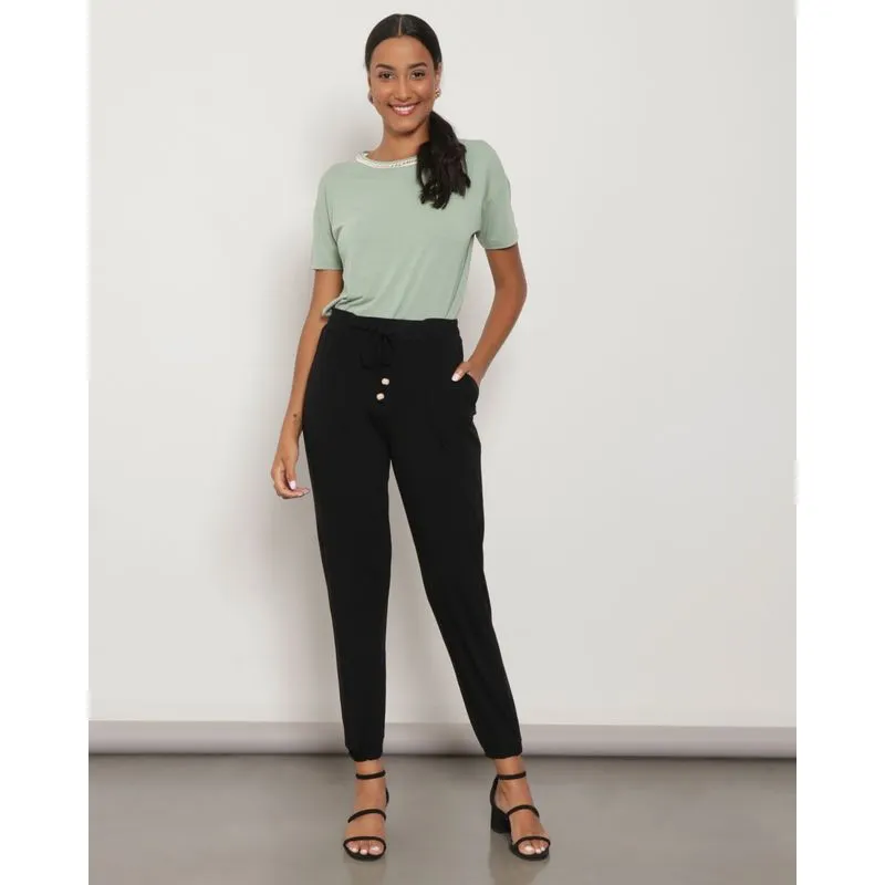 Calça Feminina Jogger Bolsos Preta M