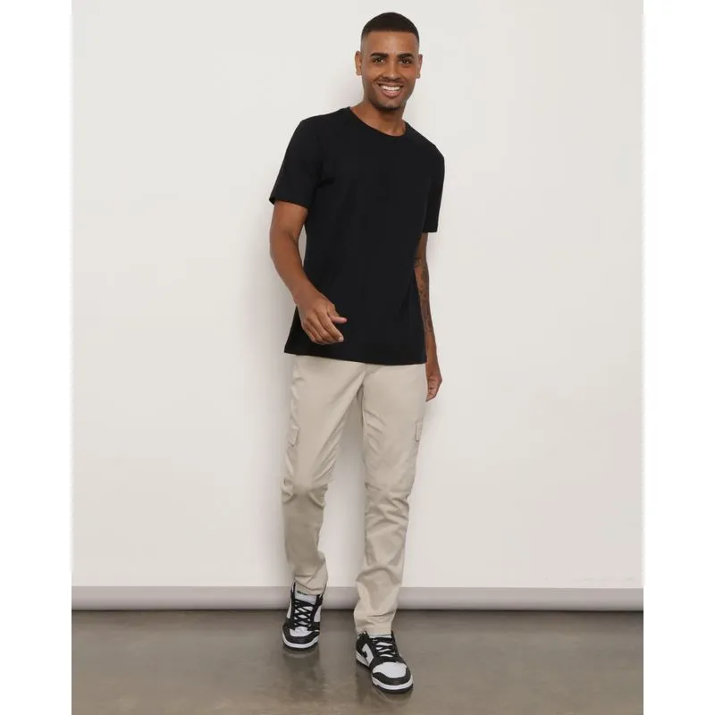 Calça Masculina Sarja Vizzy Bolso Cargo Bege 46