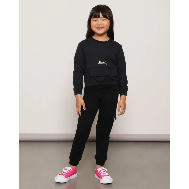 Calça Moletom Infantil Texturizada Jogger Cargo Preta 4
