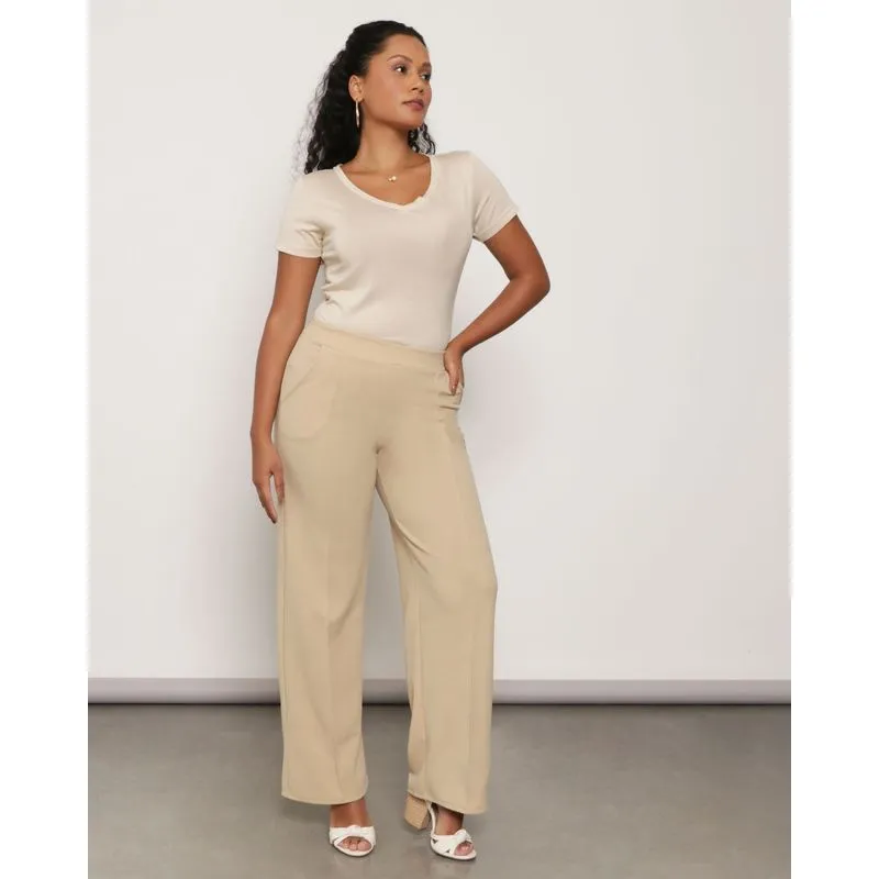 Calça Feminina Reta com Bolsos Crepe Bege M