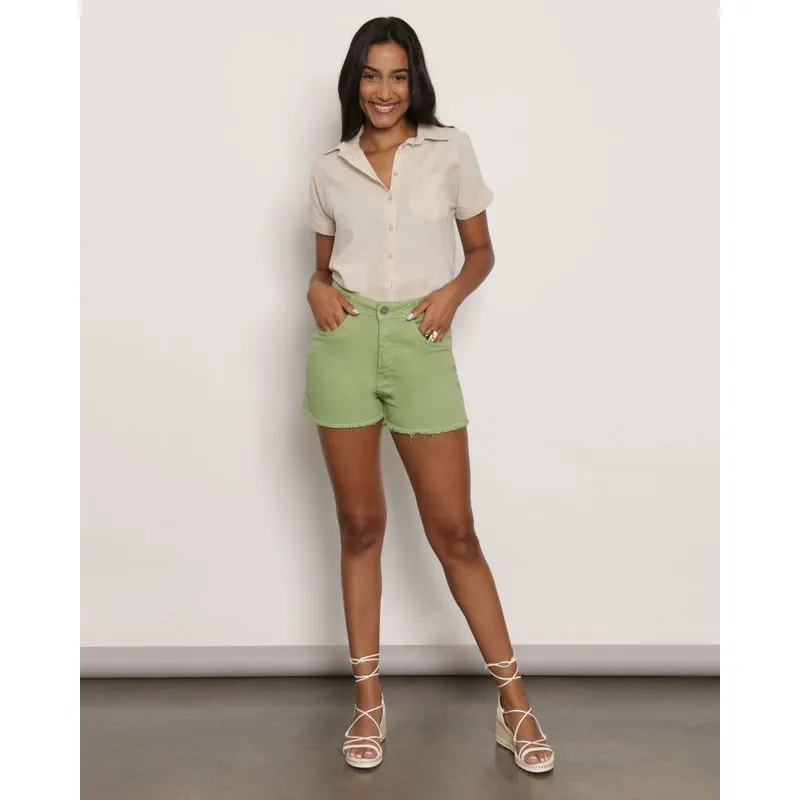 Short Jeans Feminino Barra Desfiada Curto Verde 48
