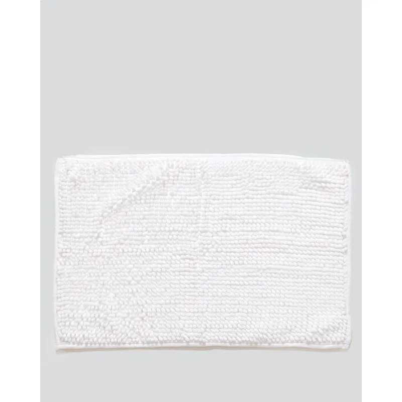 Tapete Bolinha Antiderrapante 38cm x 58cm Branco UN