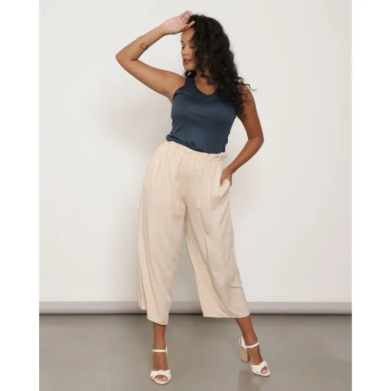 Calça Feminina Pantacourt Viscose Bege G