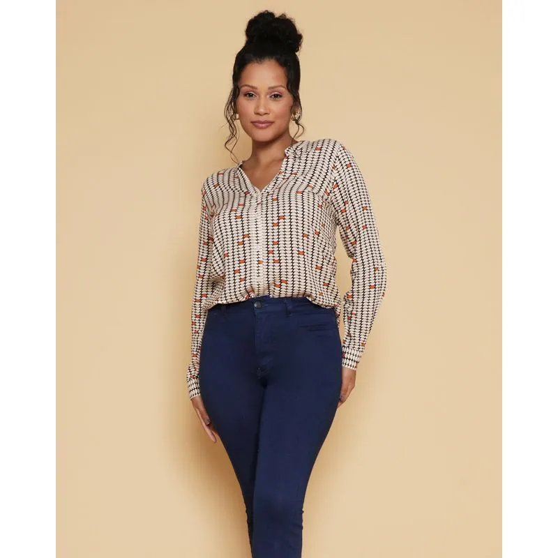 Camisa Feminina Berry & Co. Gola Padre Manga Longa Estampa Bege M