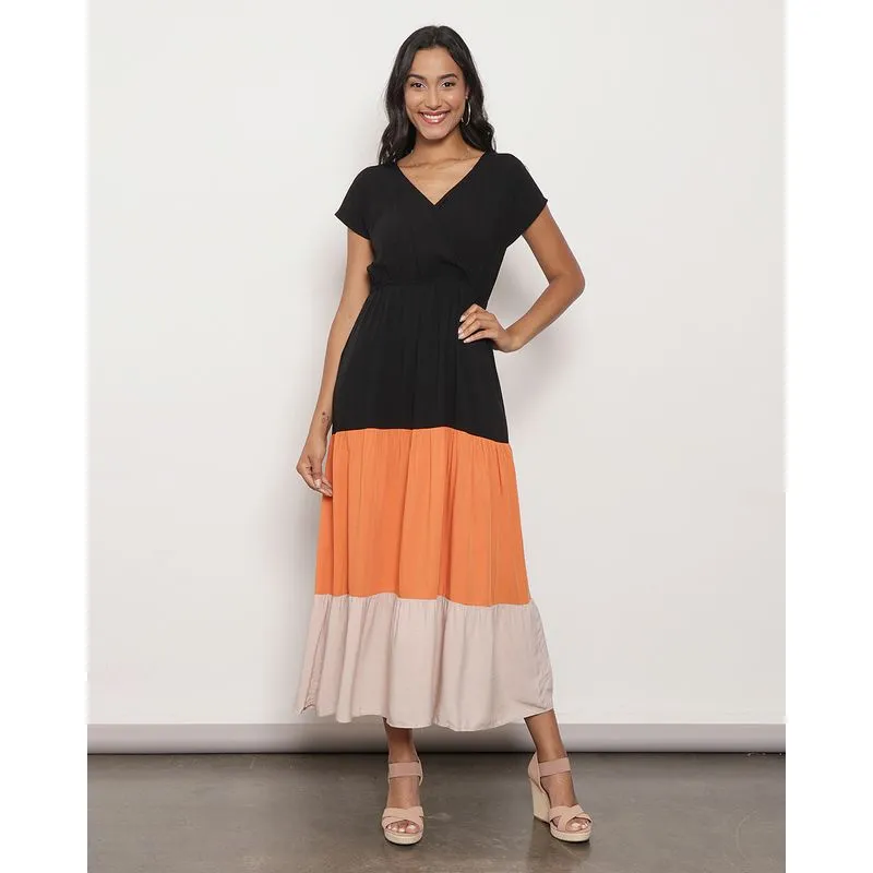 Vestido Feminino Três Marias Longo Gola V Preto P
