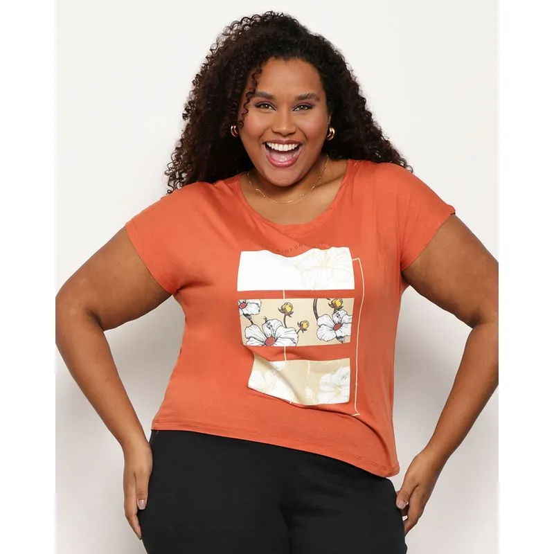 Blusa Plus Size Estampa Manga Japonesa Terracota G1