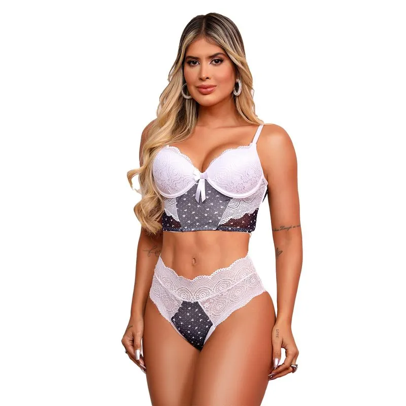 Conjunto Cropped Love com Detalhes em Renda Dy Girl