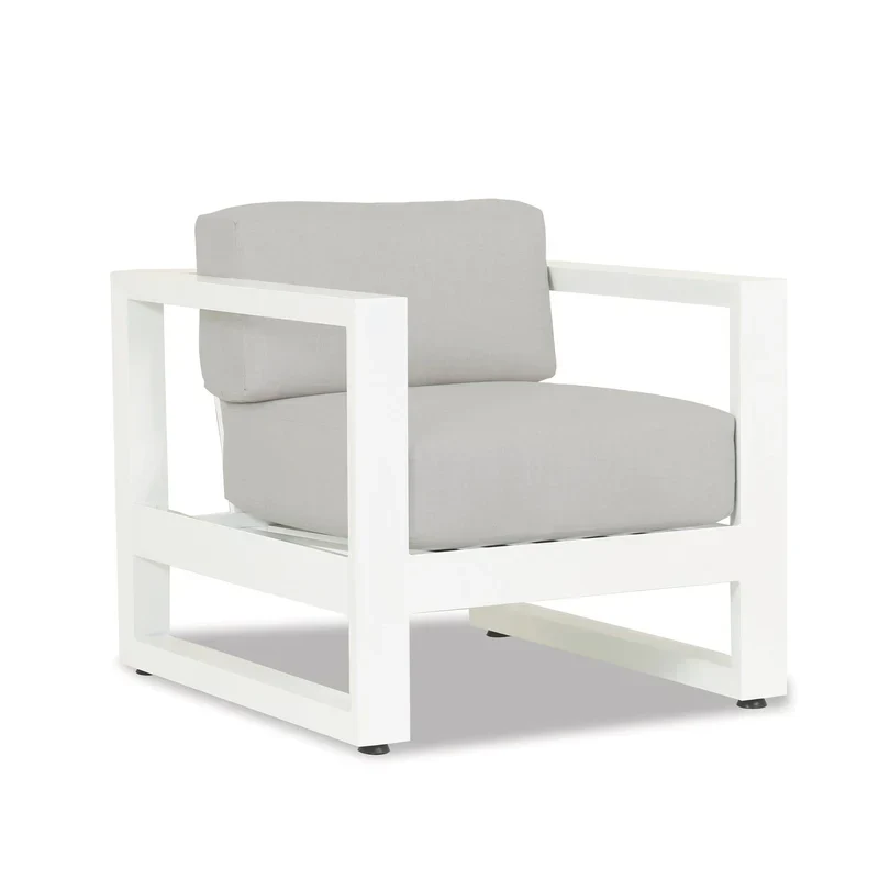 Sunset West - Newport Club Chair in Cast Silver, No Welt - Frost - SW4801-21-SLVR-STKIT