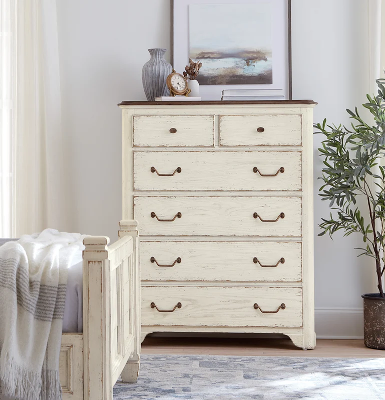 Hooker Furniture - Americana Six-Drawer Chest - 7050-90010-02 White/Cream/Beige / 21" X 46" X 56.25"