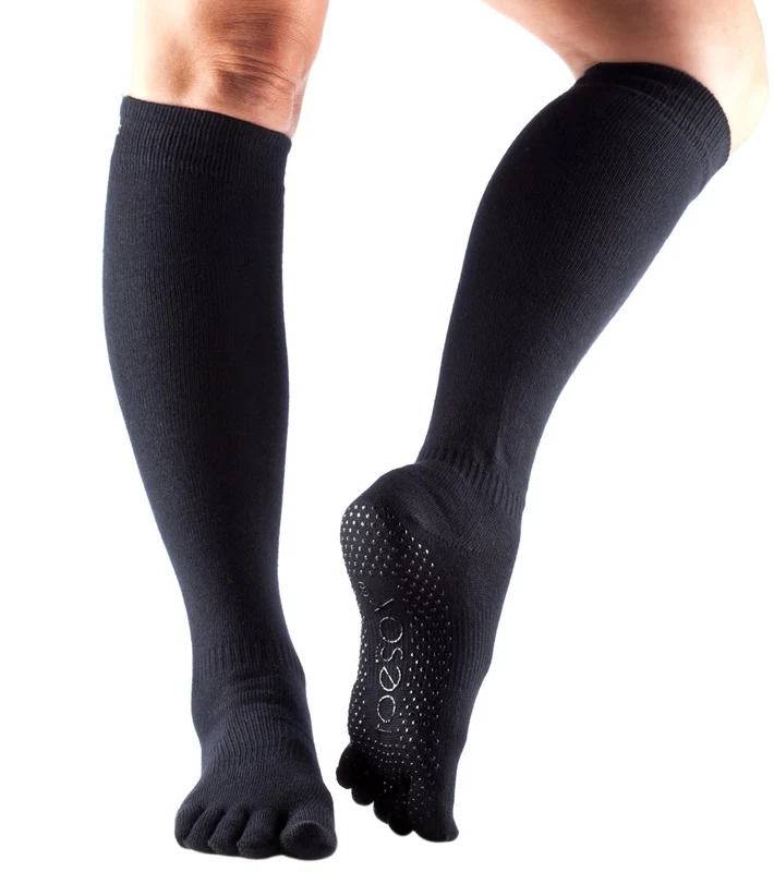 Toesox Knee High Scrunch Full-Toe Yoga Grip Socks Black / M