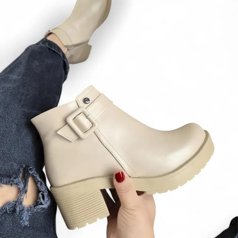 Botin Hebilla Forrada Taco 5 1177 5C-58 Color Beige Talla 35