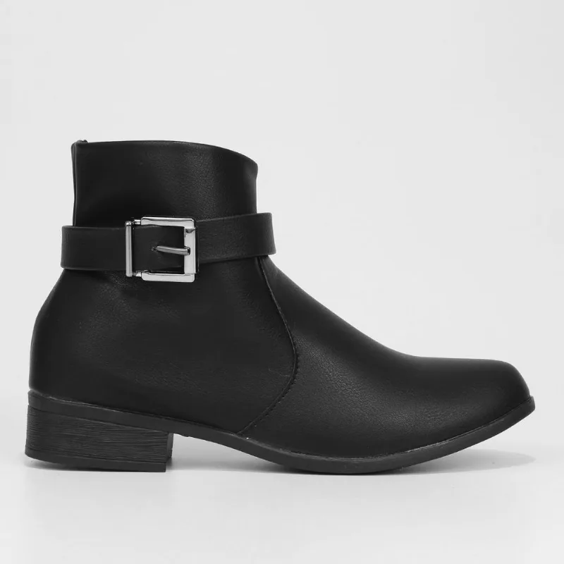 Bota Cano Baixo Look Fashion Fivela Feminina - Feminino - Preto