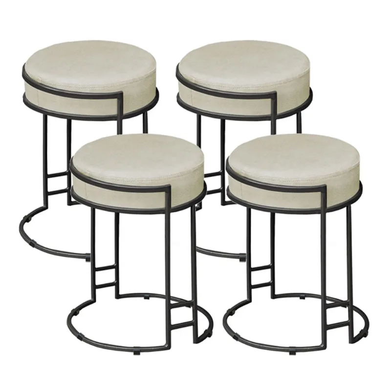 Conjunto 04 Puffs Aramado Sarah Veludo Bege Metal Móveis
