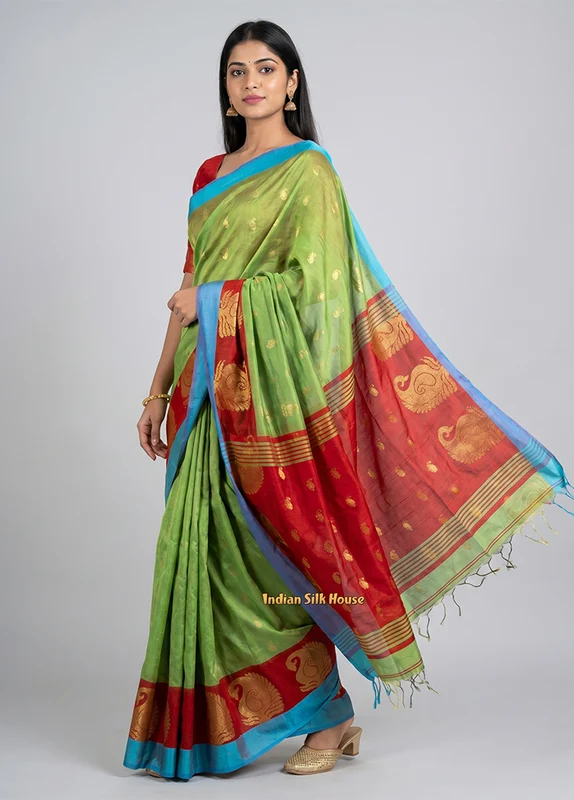Green Matka Silk Saree With Blouse Piece One Size