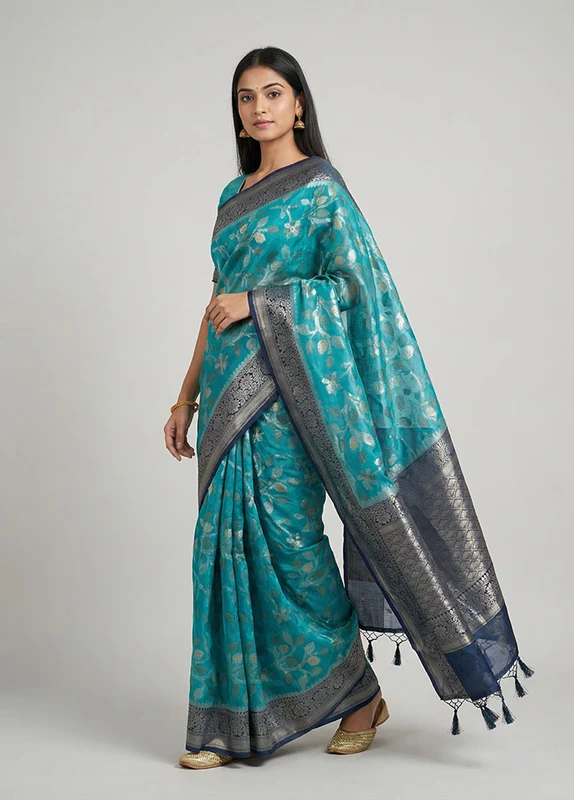 Green Georgette Saree With Blouse Piece One Size