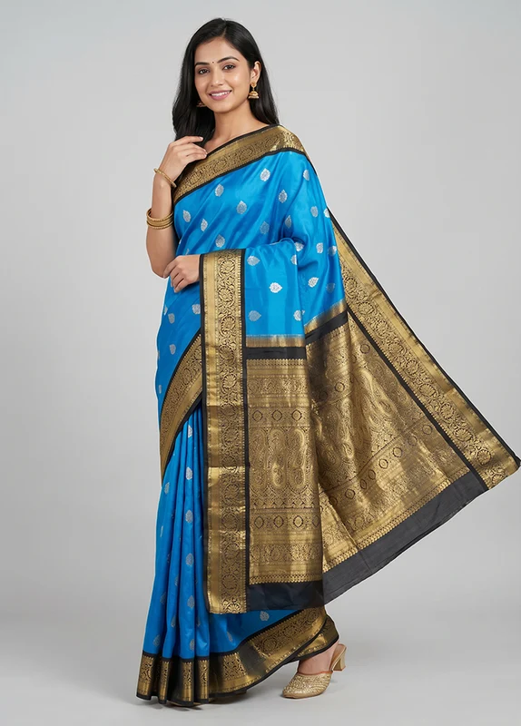 Blue Handloom Kanchipuram Pure Silk Saree With Blouse Piece One Size