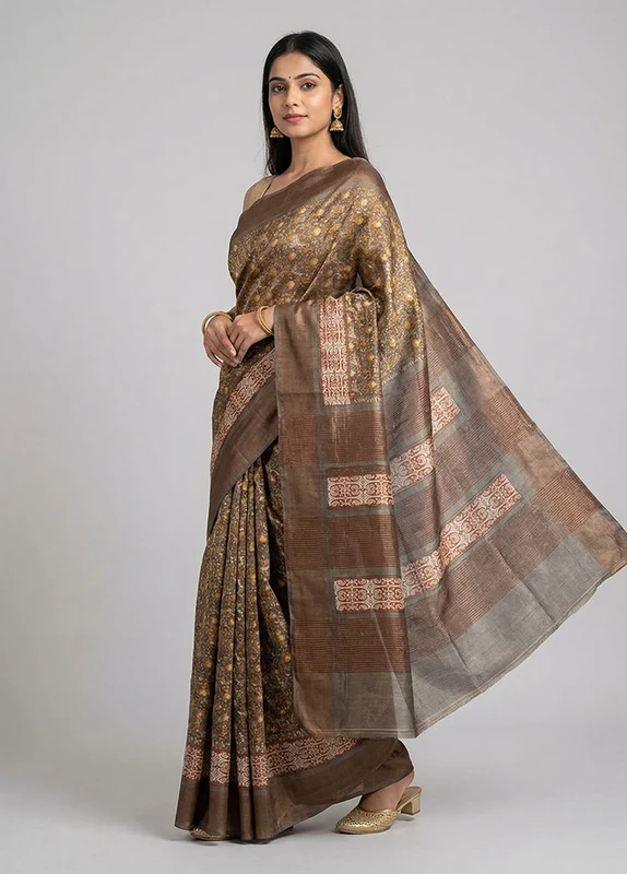 Green Tussar Silk Saree With Blouse Piece One Size