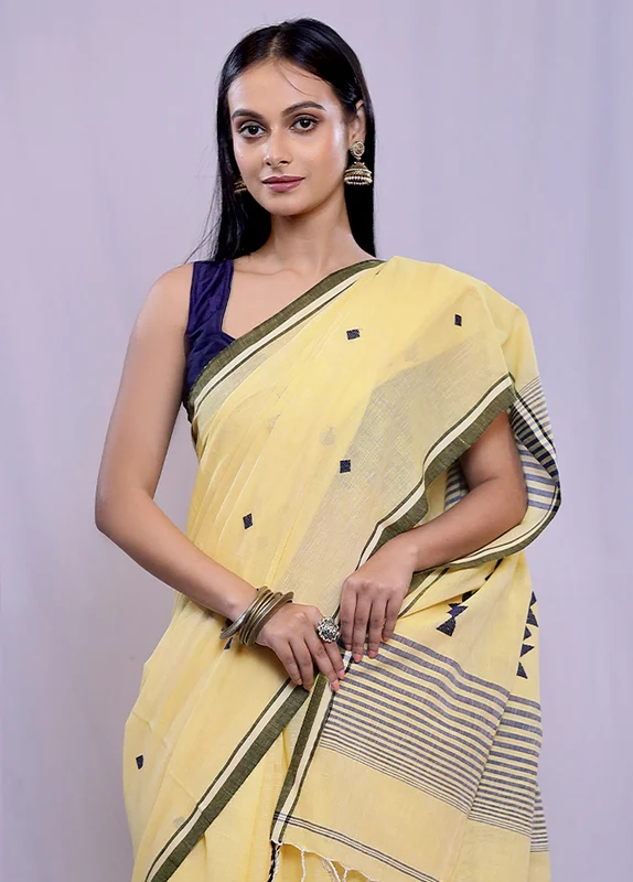 Yellow Matka Silk Saree With Blouse Piece Onesize