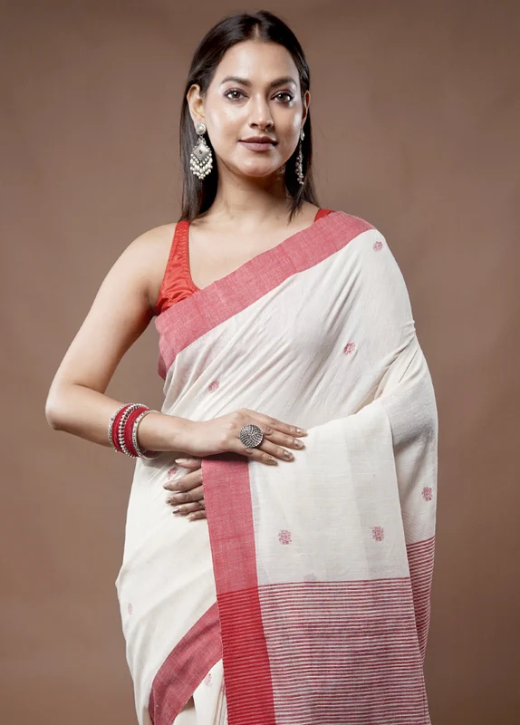 White Matka Silk Saree With Blouse Piece Onesize