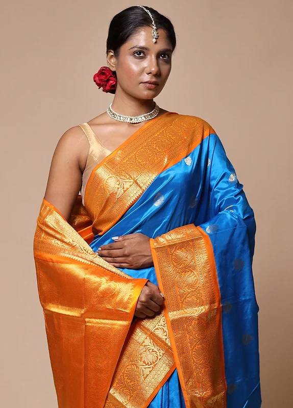 Blue Handloom Kanjivaram Pure Silk Saree With Blouse Piece Onesize