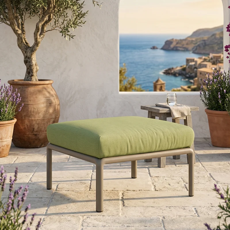 Pouf "Komodo" da esterno e giardino in polipropilene fiberglass made in Italy Tortora / Avocado Sunbrella