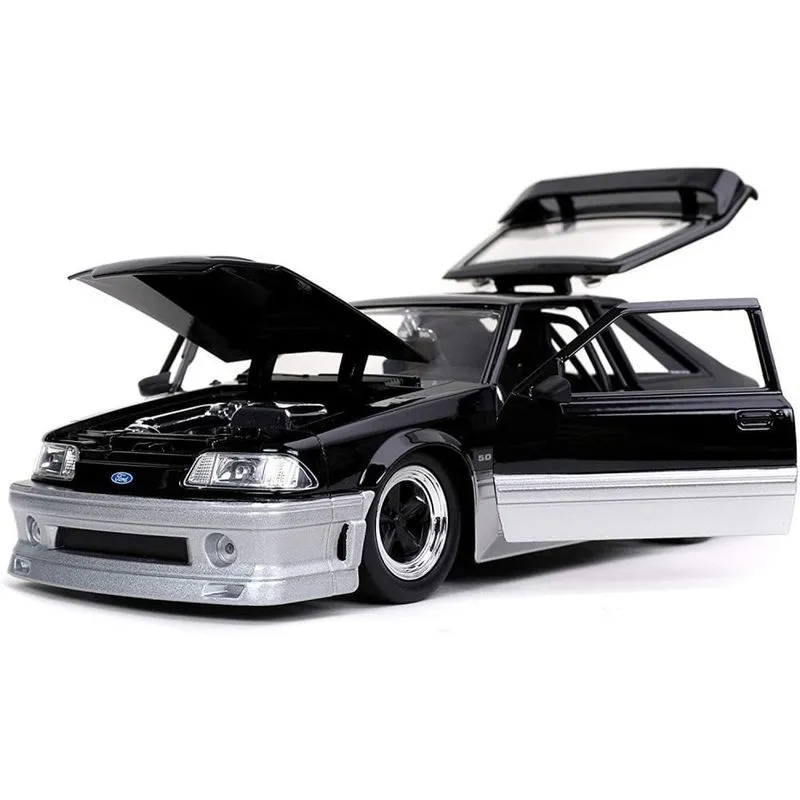 1989 Ford Mustang Gt Preto Big Time 1/24