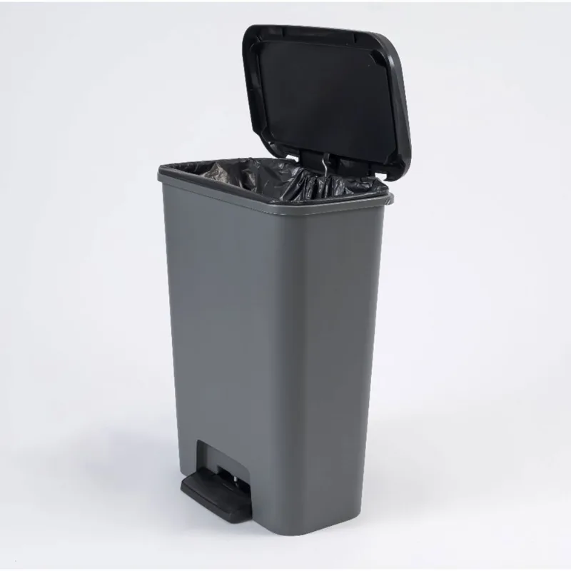 Cesto de residuos 50 lts Keter a pedal gris 48x31x62