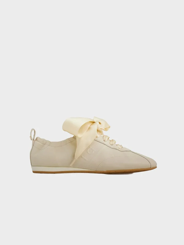 Ferragamo - Women's Mix And Match Casual Shoes Cream / 10