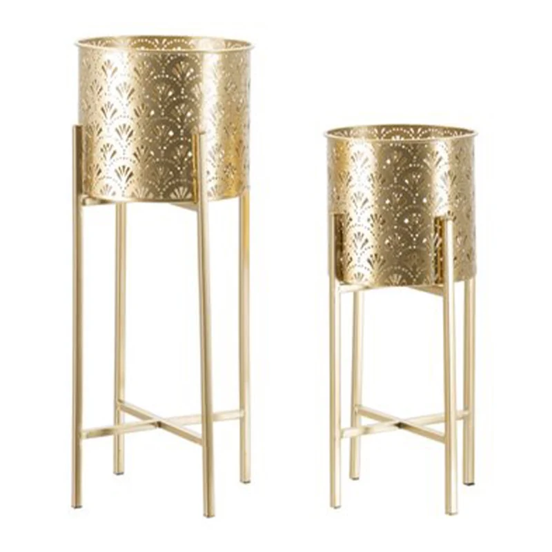 Tavolinetti coppia struttura in metallo color oro con supporto per interni set da 2 Big