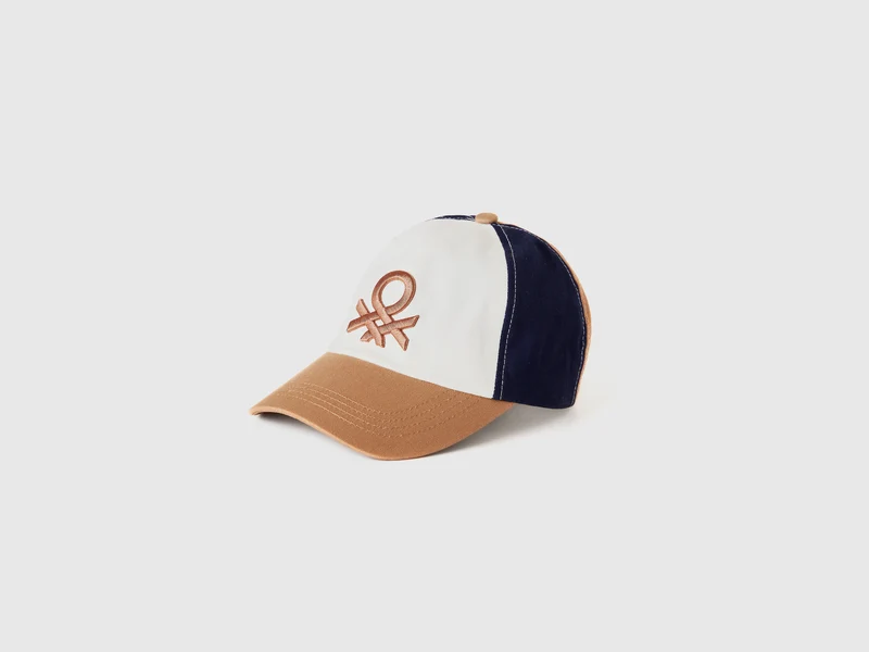 Cappellino baseball con logo 90