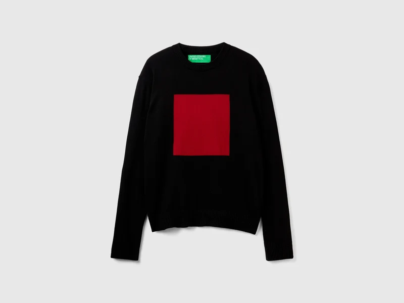Maglione con intarsio M