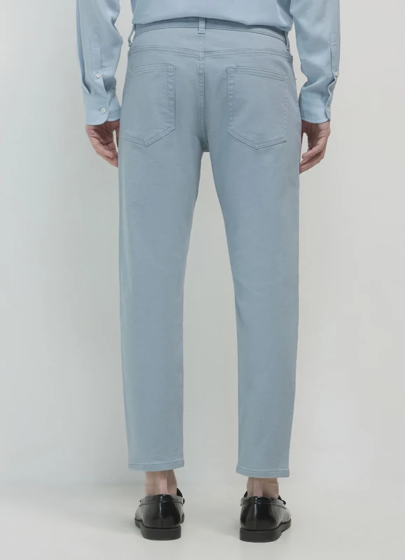Pantaloni cropped in cotone 52
