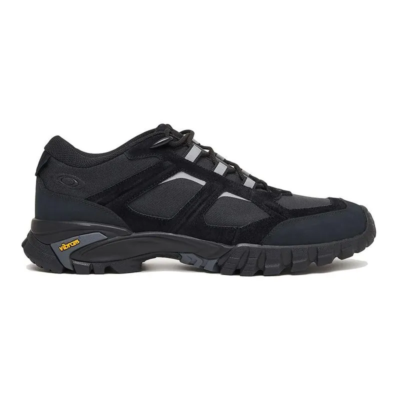 Tênis Oakley Sierra Terrain SM26 Masculina Blackout 41 / preto