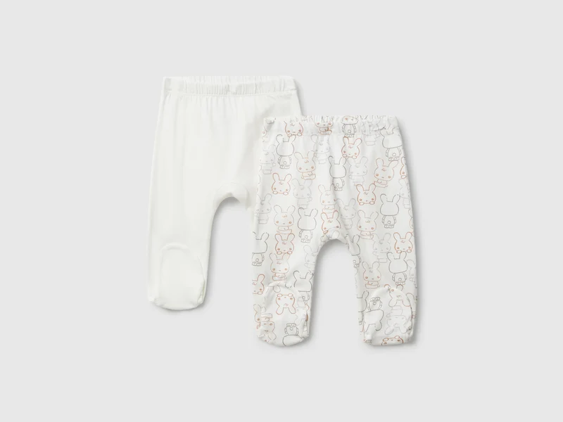 Due pantaloni in cotone 50