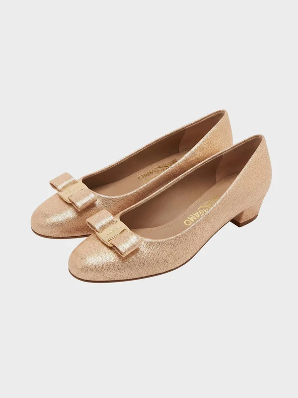 Ferragamo - Women's Vara Lam Beige / 9.5