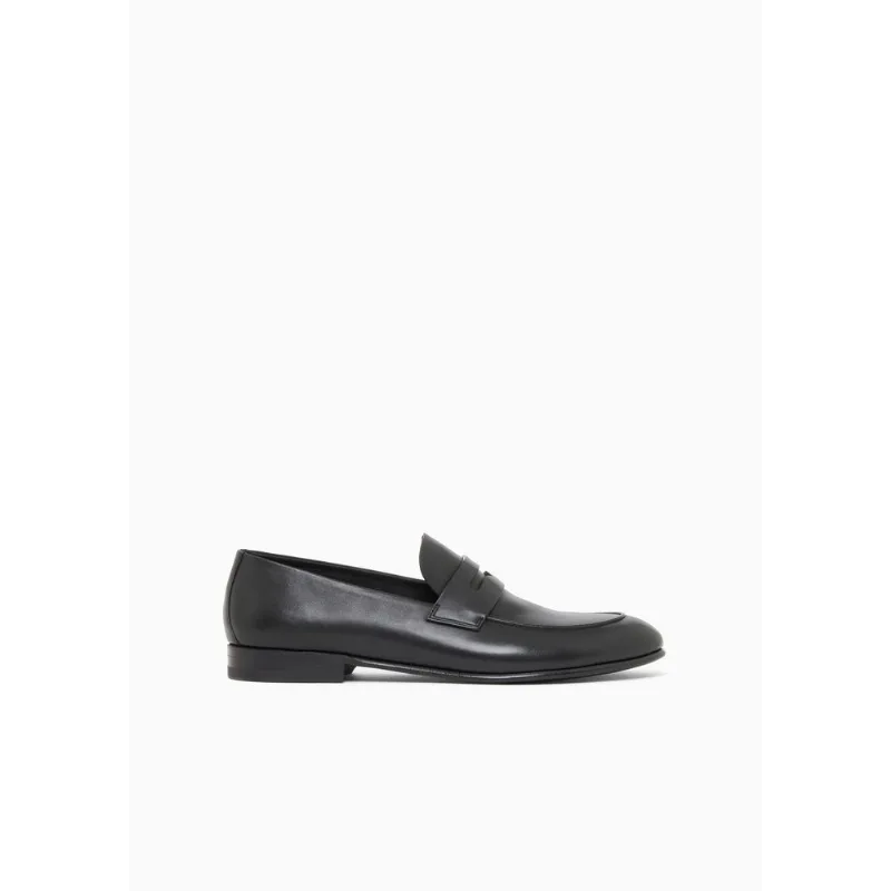 Mocassim em Couro Preto - 7 UK - 38 BR