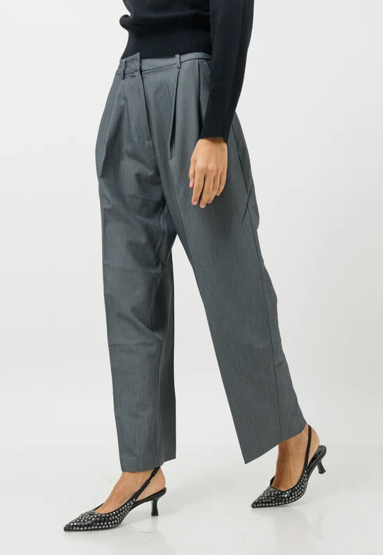 מכנסיים מחויטים בגזרה רחבה בצבע אפור מלנג' GRAY / 28