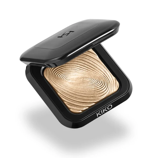 Water Eyeshadow cień zapewniający natychmiastowy kolor do nakładania na sucho i na mokro 3g 03 Light Gold