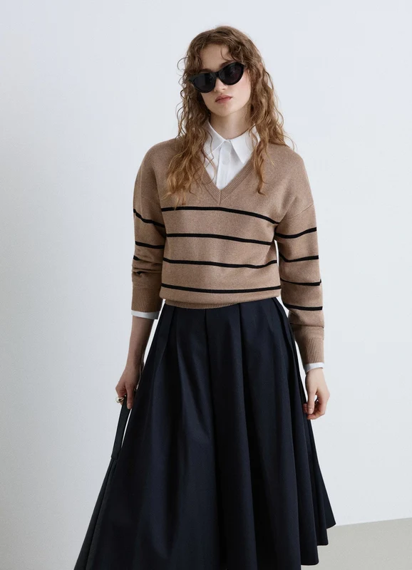 Maglia scollo a V a righe XL