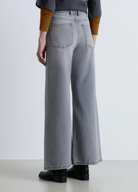 Jeans super wide leg con cintura 42