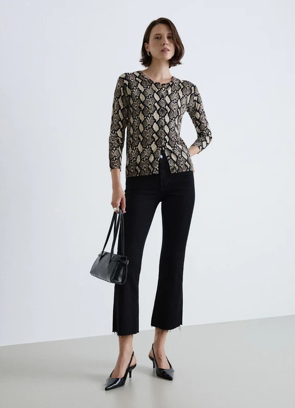 Jeans crop flare con fondo sfrangiato 46