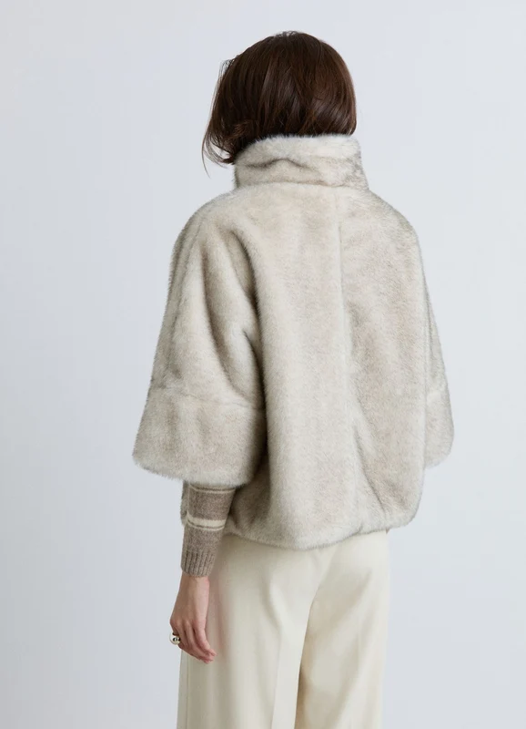 Giacca effetto peluche con zip e collo alto XS/S